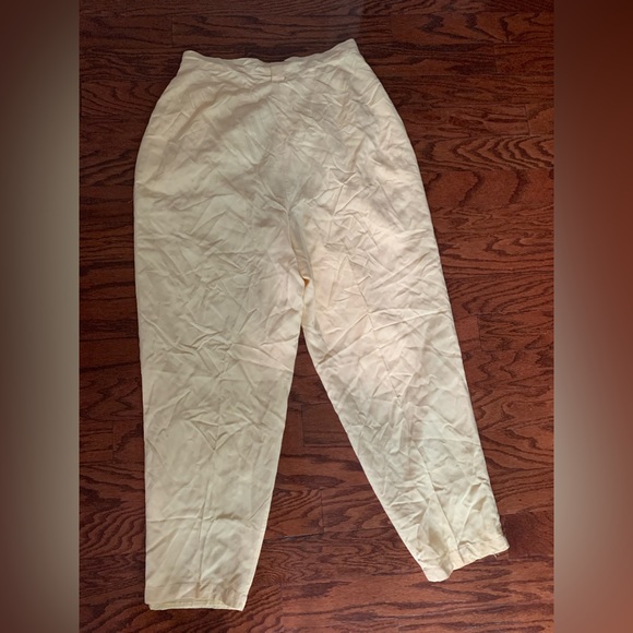 David Hollis Women’s Yellow Ankle Pant Size 14 - Picture 2 of 3